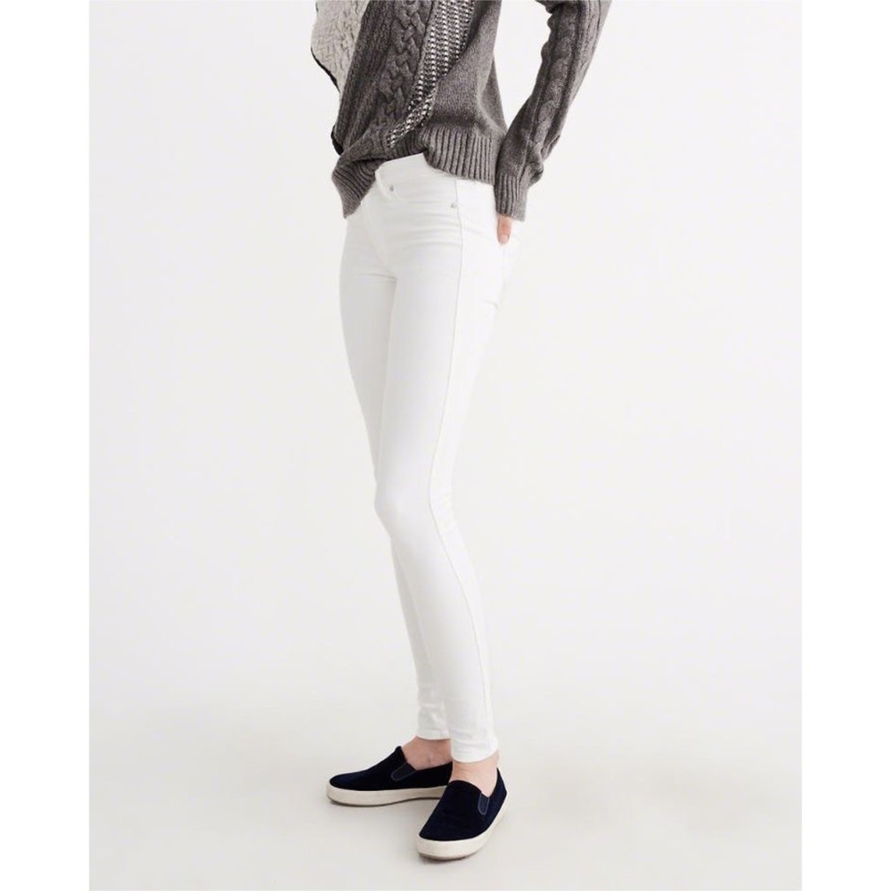 Abercrombie white denim